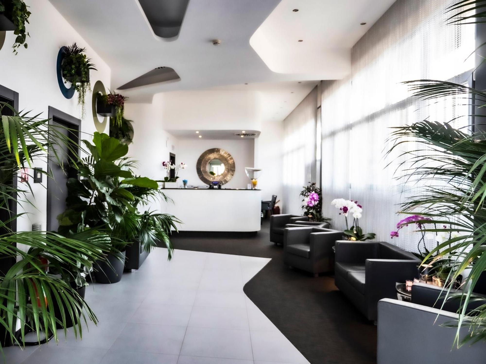 Loto Business Hotel Rom Exterior foto