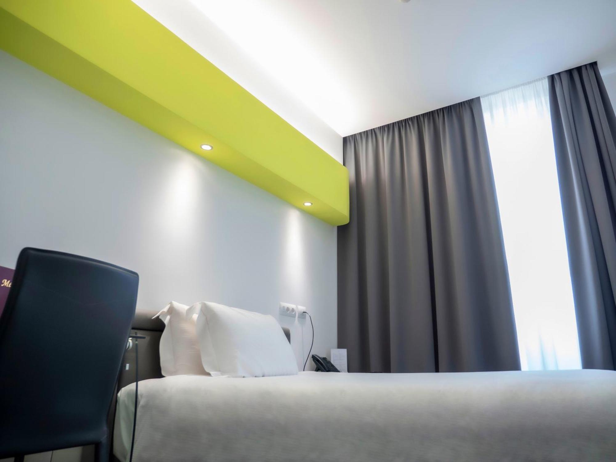 Loto Business Hotel Rom Exterior foto